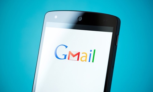 Dispositivo móvel fazendo uso de complementos do Gmail