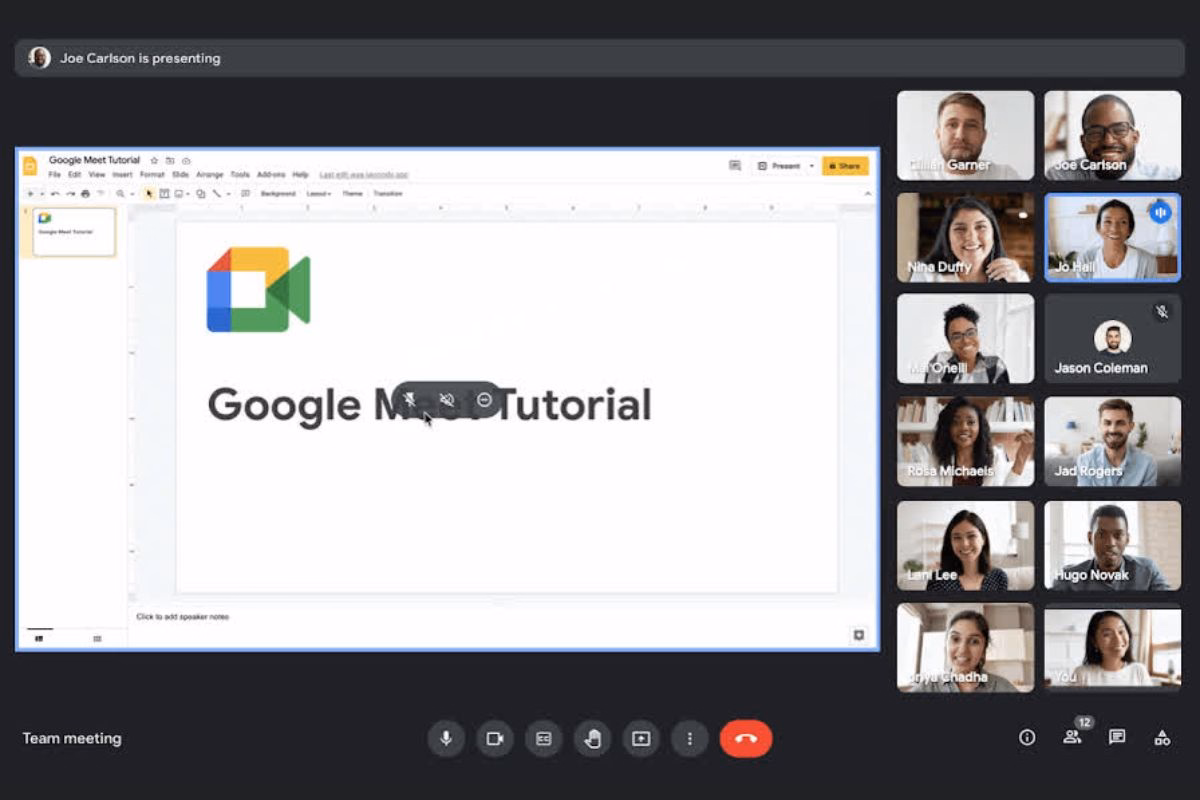 Imagem da tela do Google Meet durante uma reunião