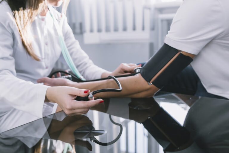 Triagem hospitalar: o que é, como é feita e de que forma a IA pode ajudar