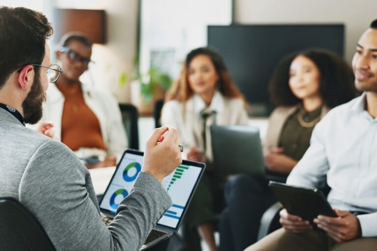 A estratégia de adoção de IA: como transformar licenças em valor real para sua empresa